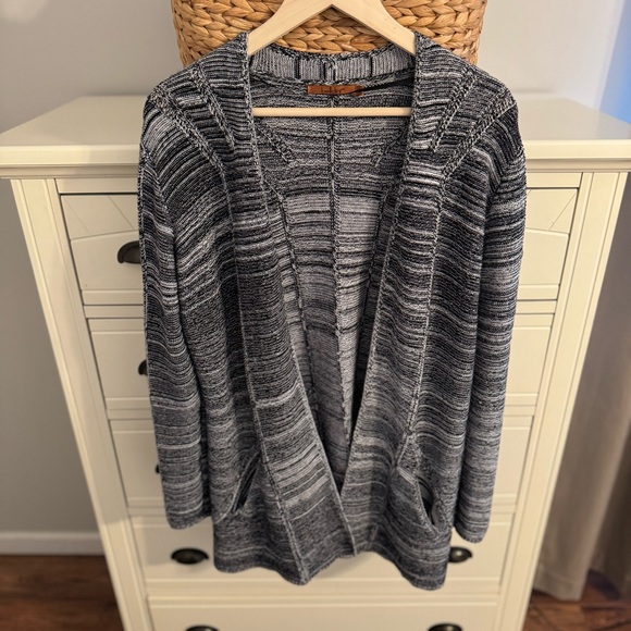 Belldini Open Knit Cardigan with Pockets - Picture 2 of 11